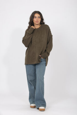 SWEATER DE PUNTO OVERSIZE CON DETALLE EN EL CUELLO Y EN LA SISA - LERIDA