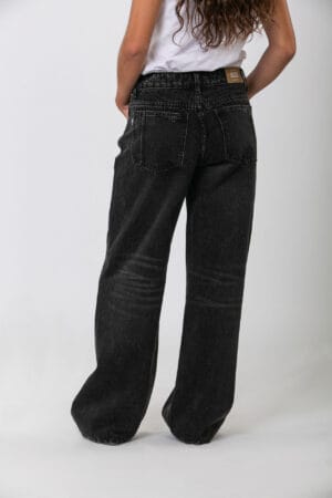 Alternative view of PANTALÓN DE JEAN WIDE LEG - CAPRI