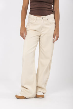 Alternative view of JEAN - CAPRI SS26