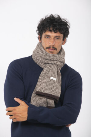 BUFANDA HOMBRE CON DISEÑO