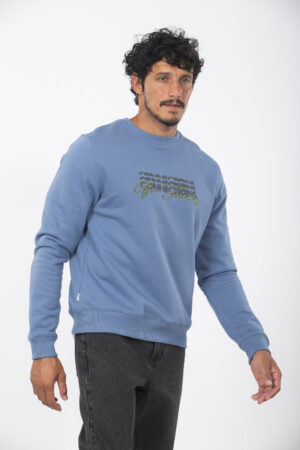 Alternative view of SWEATER CON ESTAMPA Y BORDADO EN EL FRENTE